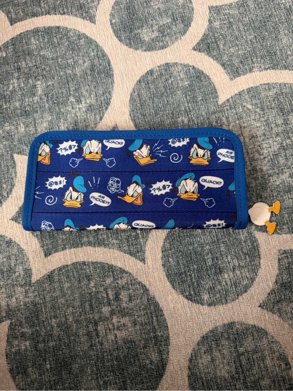 Harveys Donald Duck Wallet Clutch - Brand New Without Tags